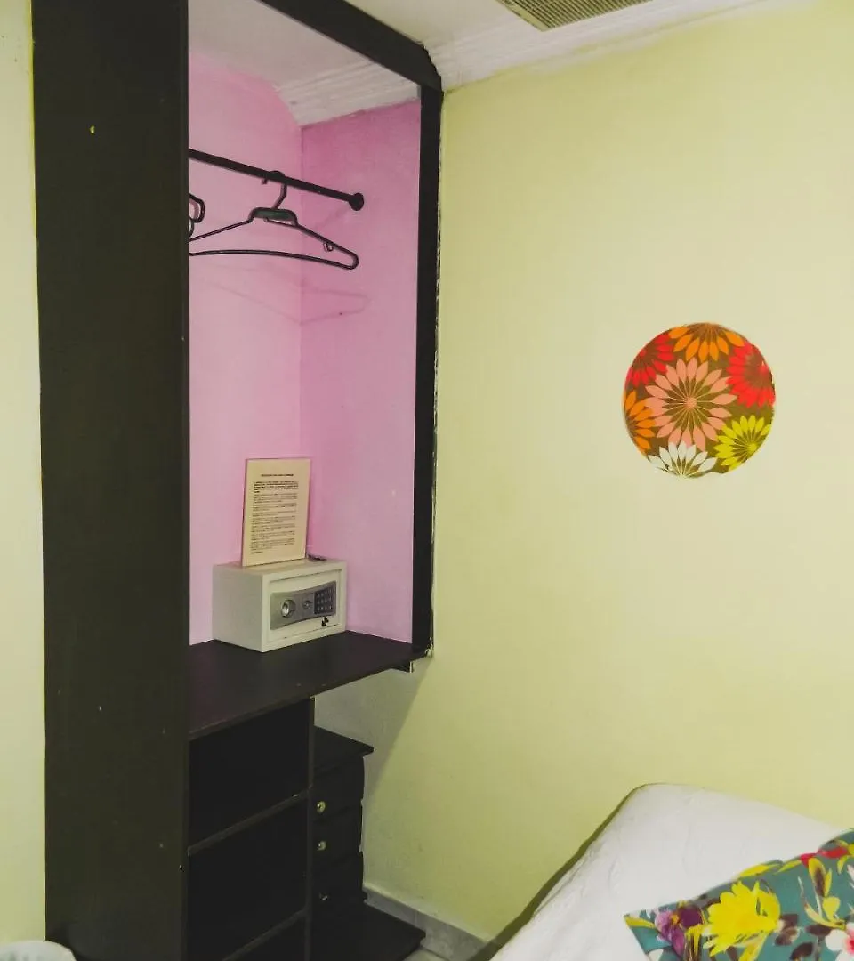 Hostel Stingray San Andres  2*, San Andres (San Andres and Providencia Islands)